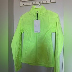 Lululemon fast and free windbreaker